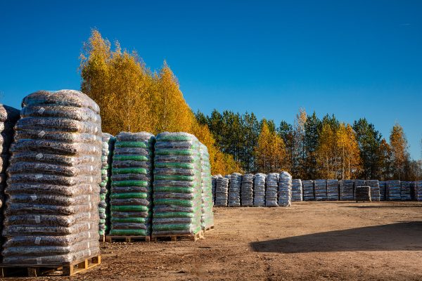 Pine Bark Nuggets (Nuggets 30-70mm)